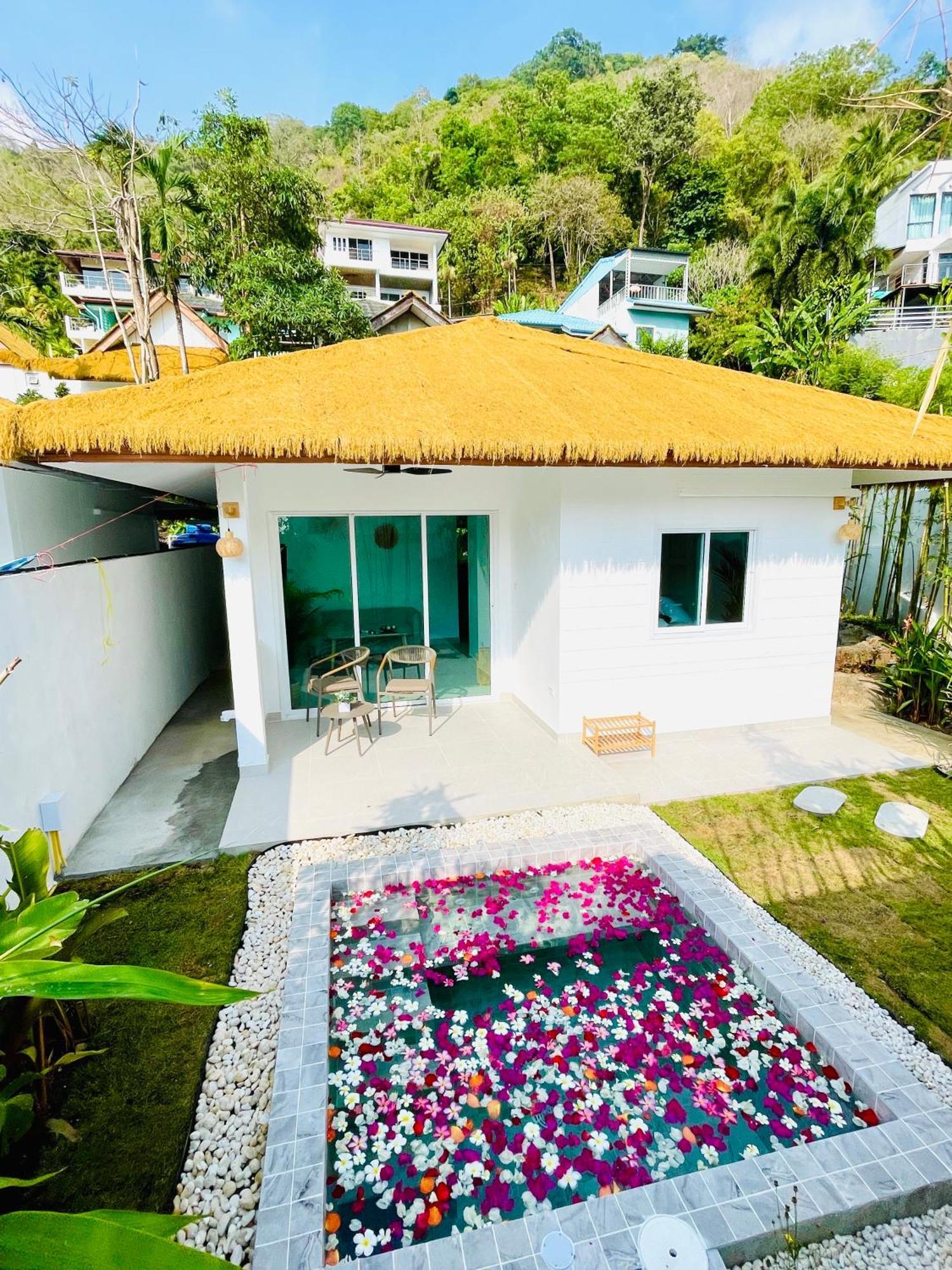 Baan Saint-Tropez Seaview Villas Kata Beach Ngoại thất bức ảnh