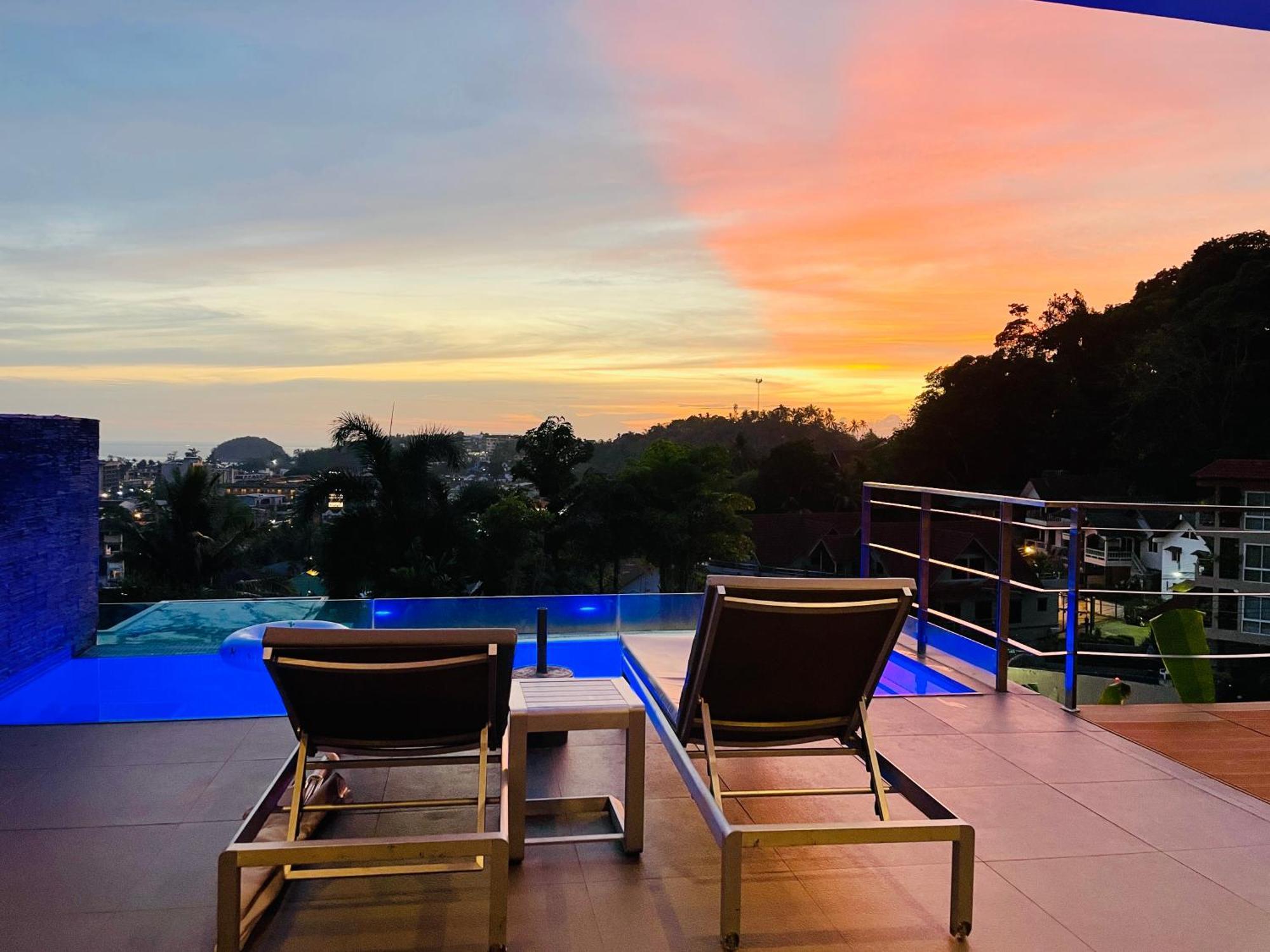 Baan Saint-Tropez Seaview Villas Kata Beach Ngoại thất bức ảnh